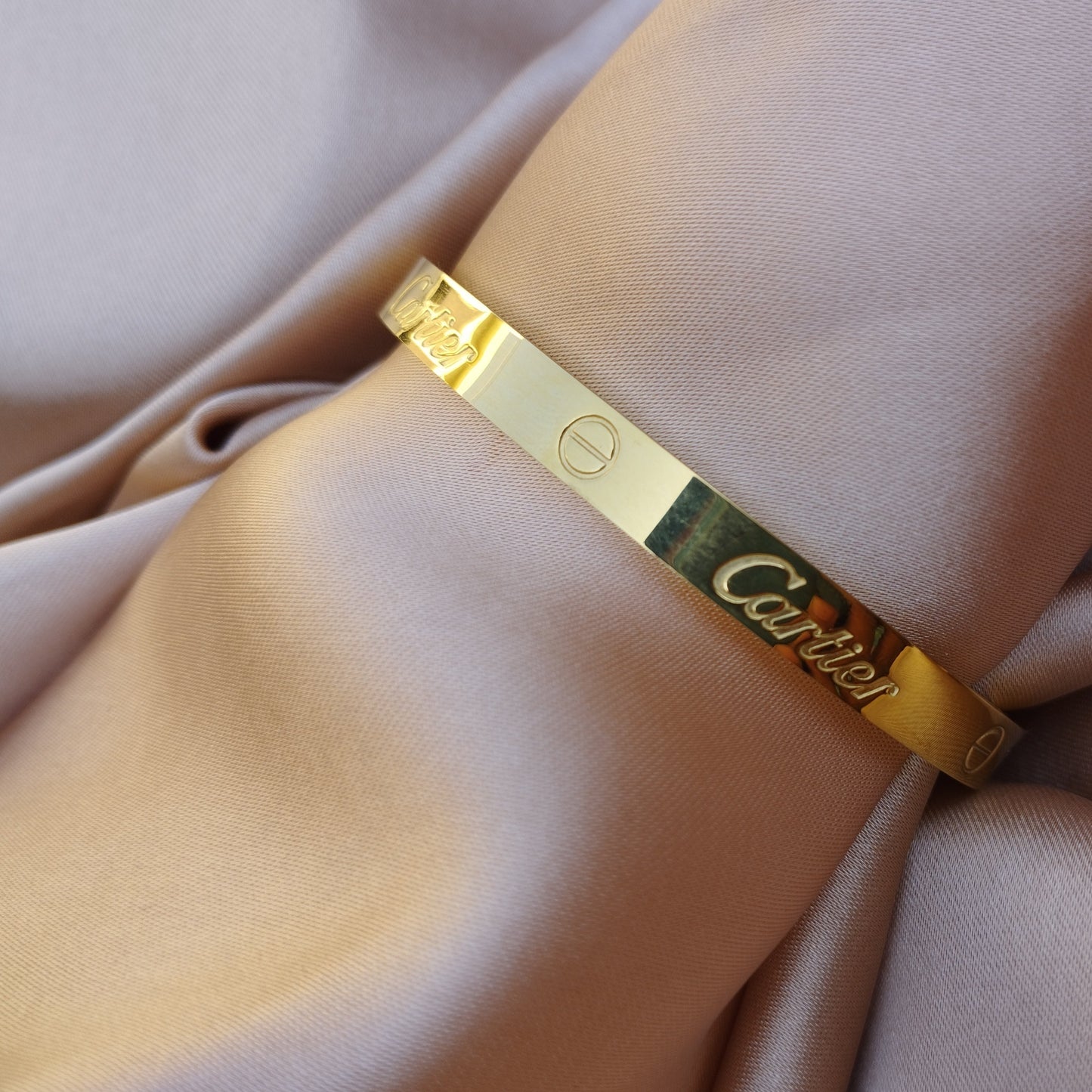 Cartier Bracelet Golden