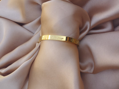 Cartier Bracelet Golden