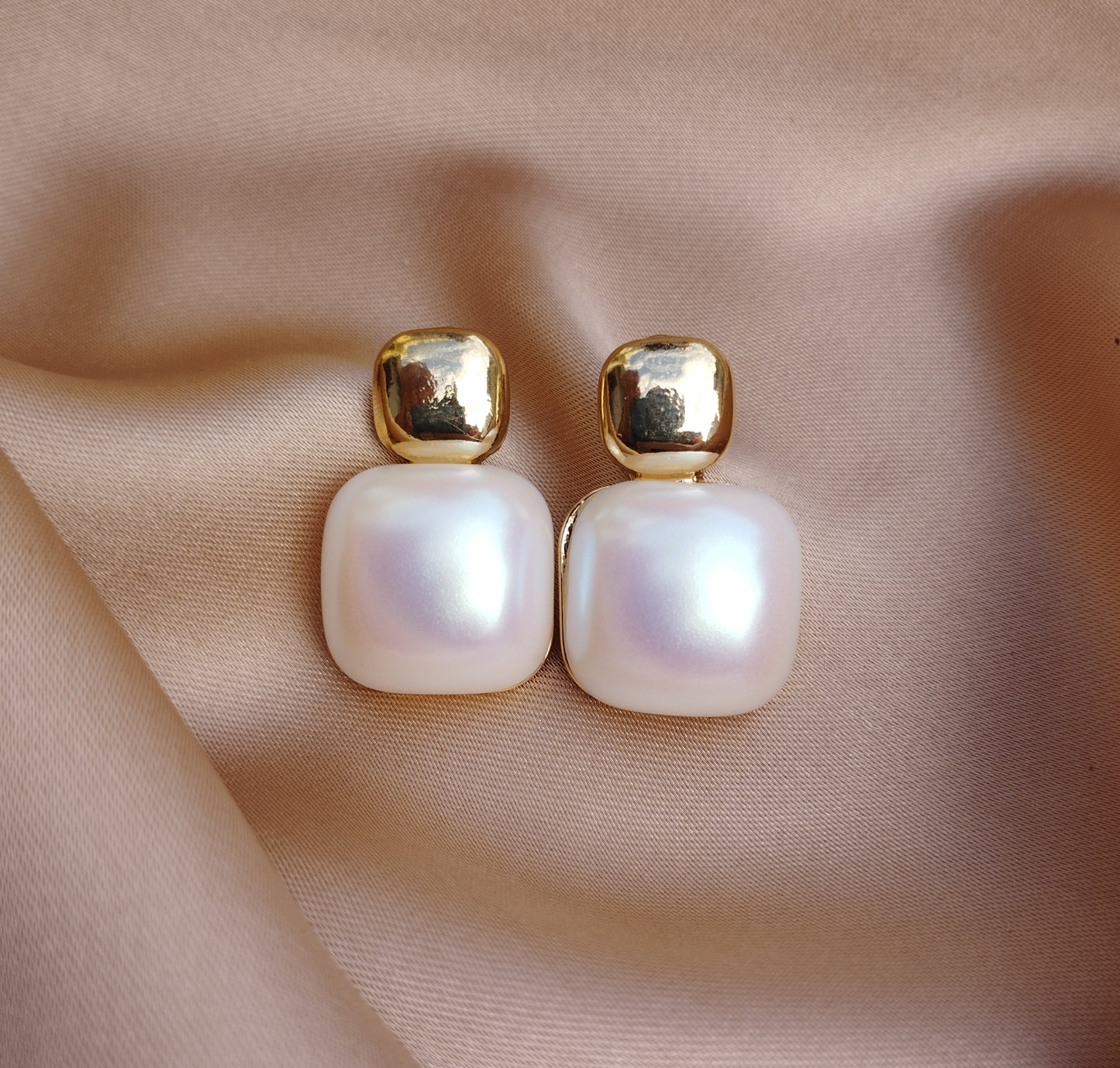 Rainbow Pearl Earings