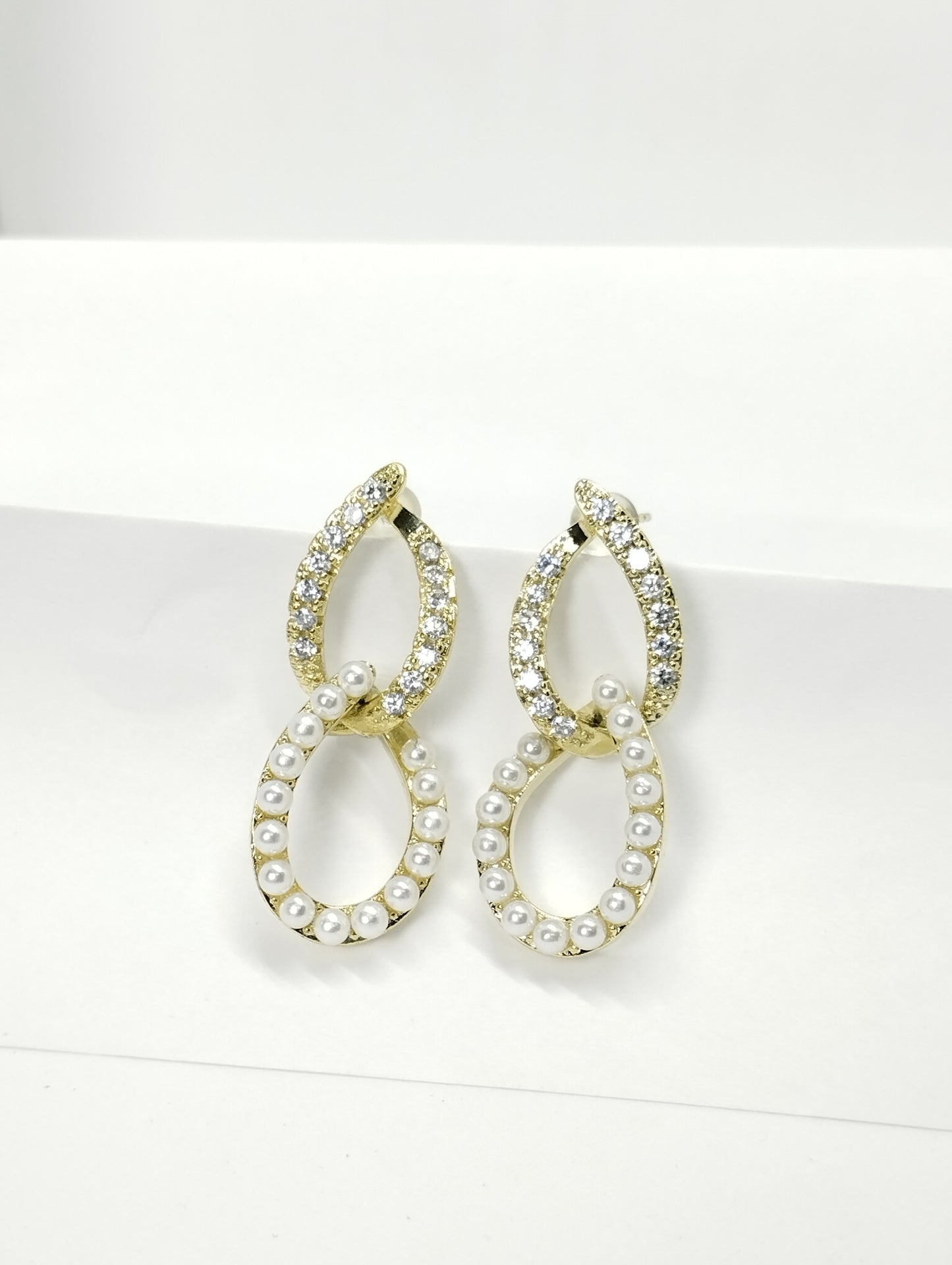 Pearl Grace Earings