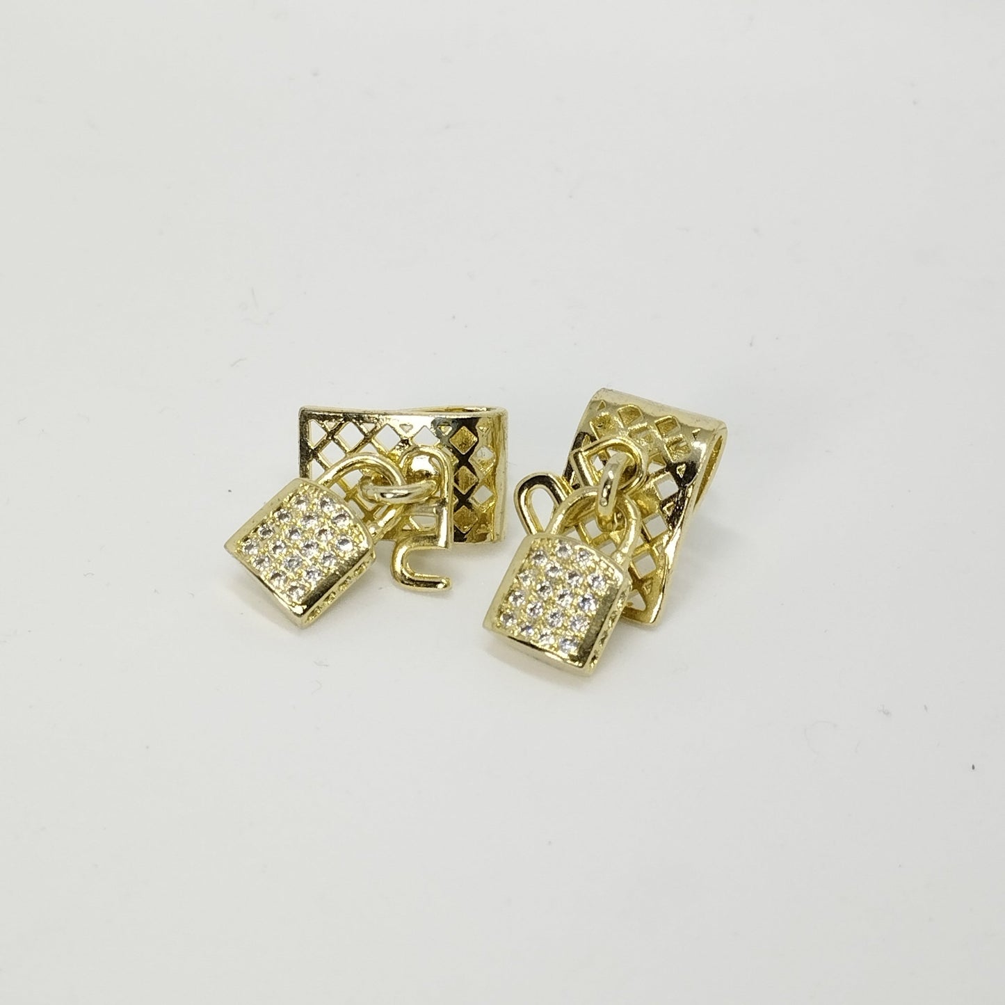 Lock 5 Earings