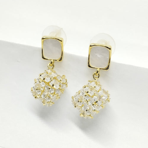 Crystal Glow Gold Earings