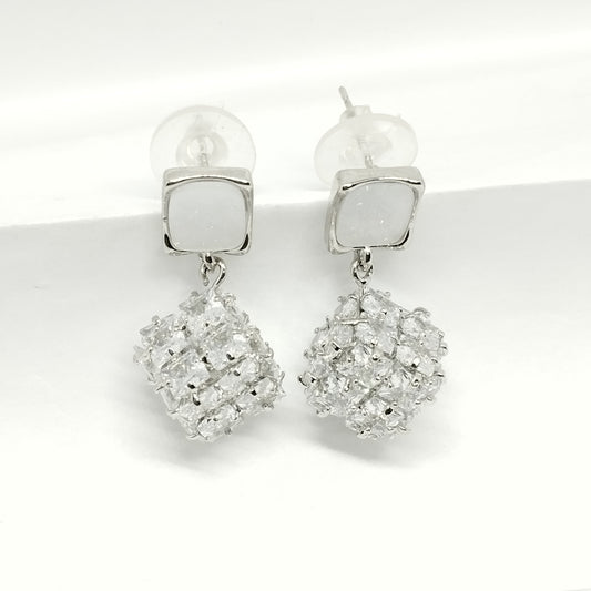 Crystal Glow Earings Silver